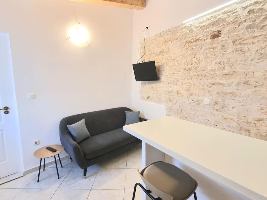 Stone House Mate Apartman Rovinjsko Selo