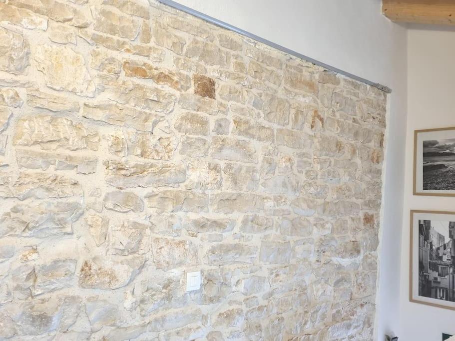 Stone House Mate Rovinjsko Selo